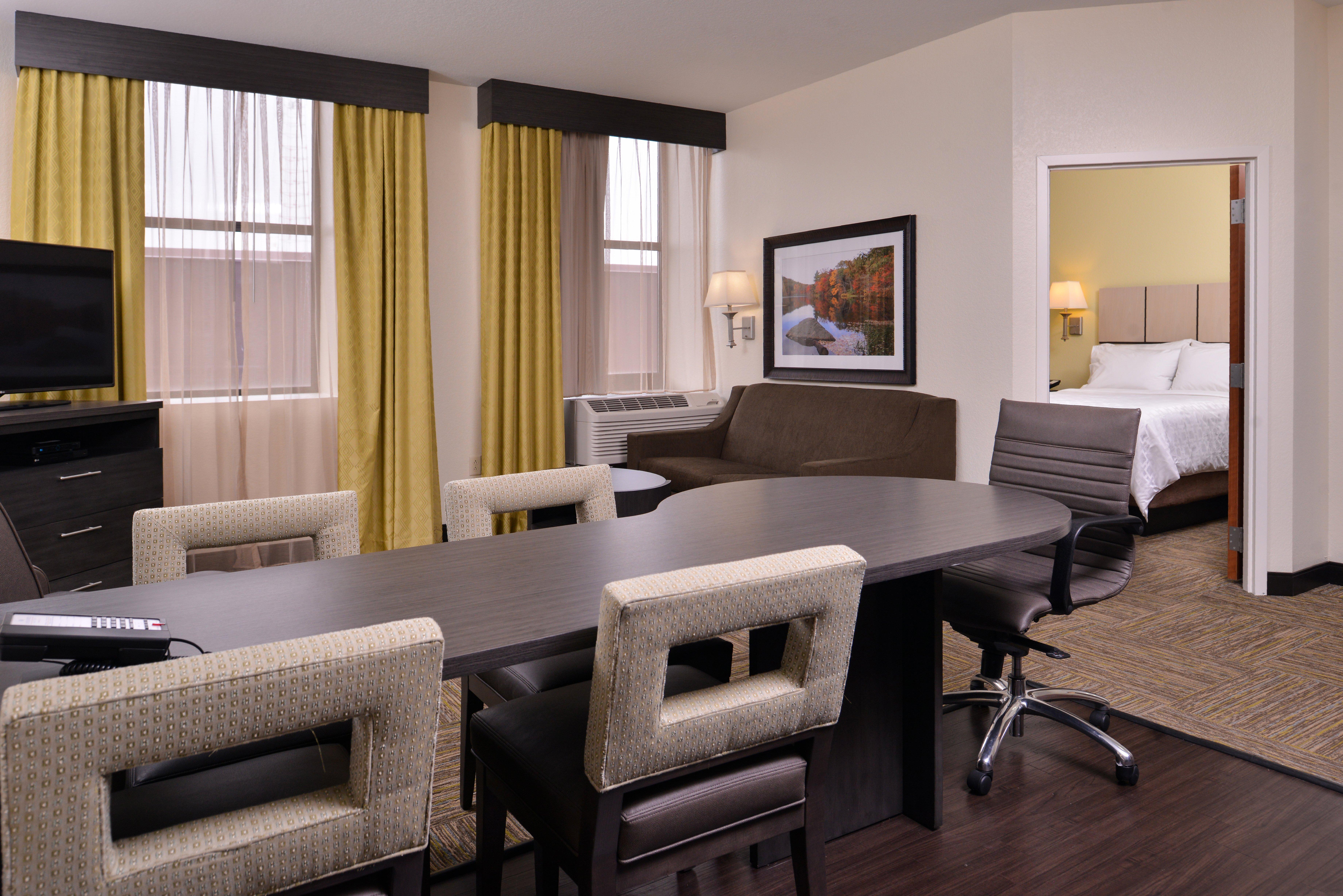 Candlewood Suites Terre Haute By Ihg Exterior foto